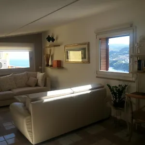 Mansardato Anda&torra Apartment